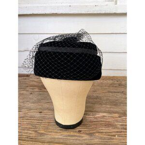 Vintage 1960s Black Velvet Pill Box Hat Black Netting